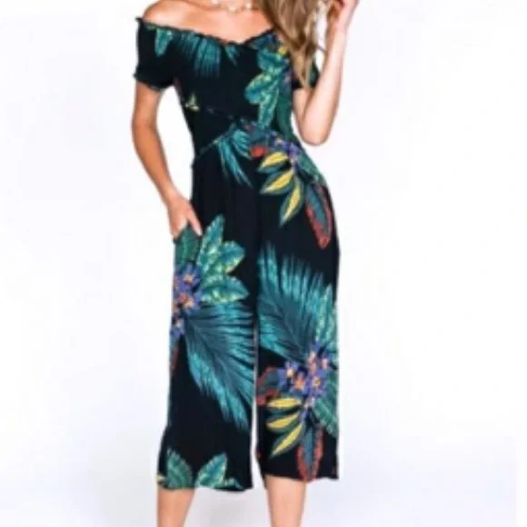 Patrons of Peace Jumpsuit - Picture 6 of 10